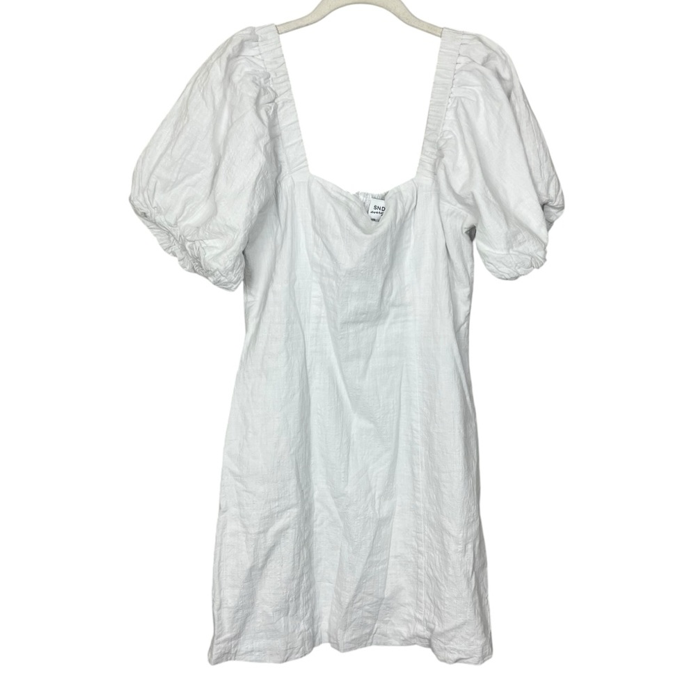 SNDYS White Puff-Sleeve Mini Dress - Classic Summer Style - Picture 2 of 6